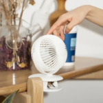 WiWU FS03 2 in 1 Table Clip Fan - Image 5
